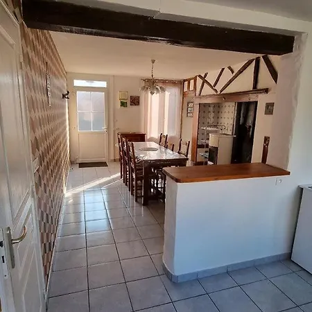 Le Refuge بيت للعطل